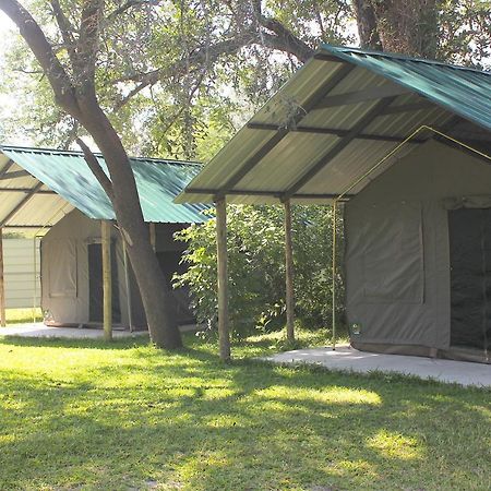 Caprivi Mutoya Lodge And Campsite Катима-Мулило Экстерьер фото